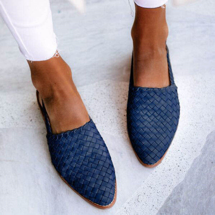 Sandales Plates à Boucle – Élégance Européenne & Confort Assuré