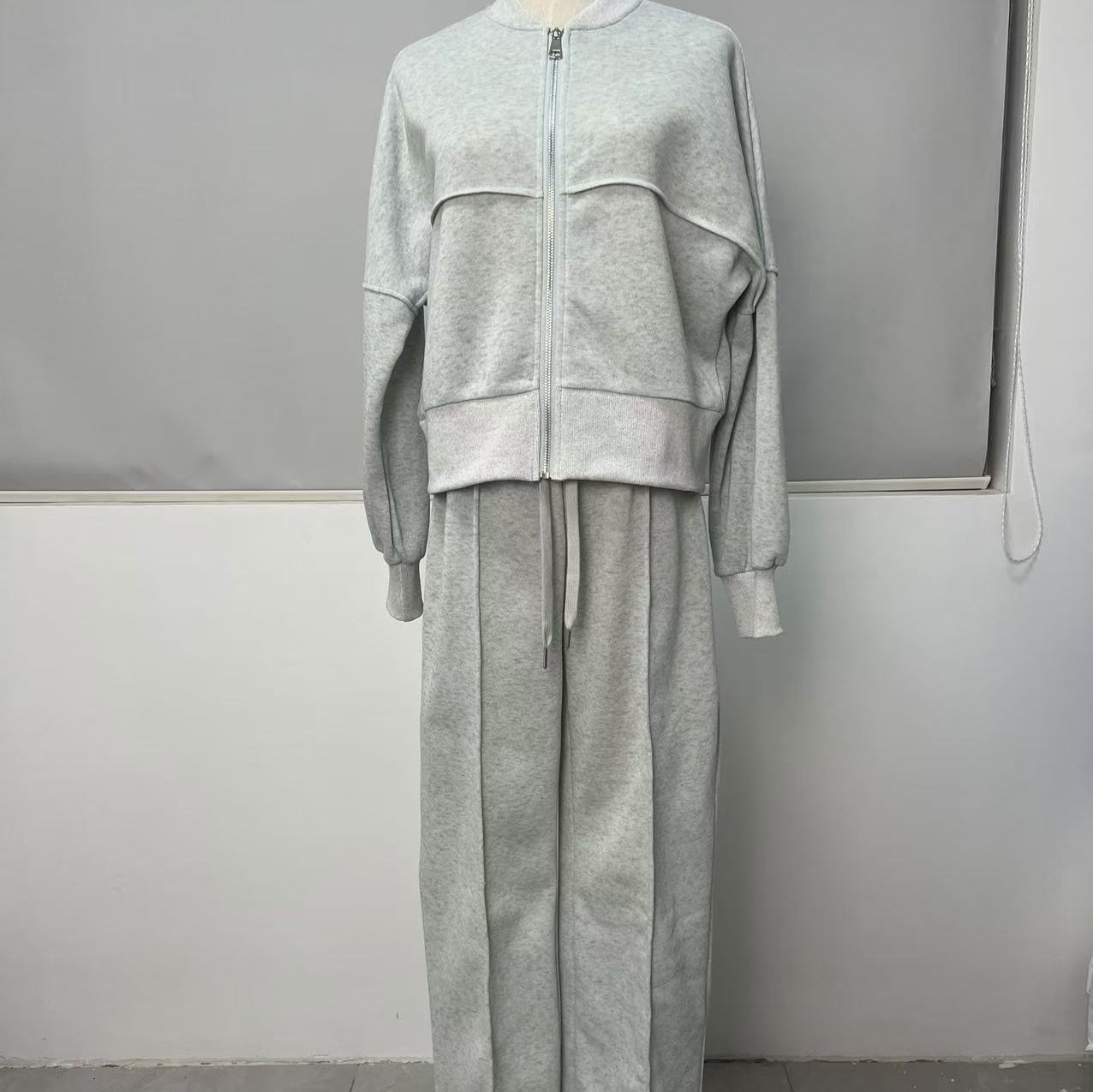 Ensemble Chic Minimaliste – Élégance et Confort